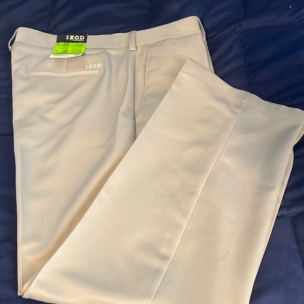 NWT - IZOD Golf Pants